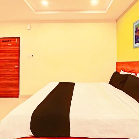 Hotel O R Square Haidarábád Kültér fotó