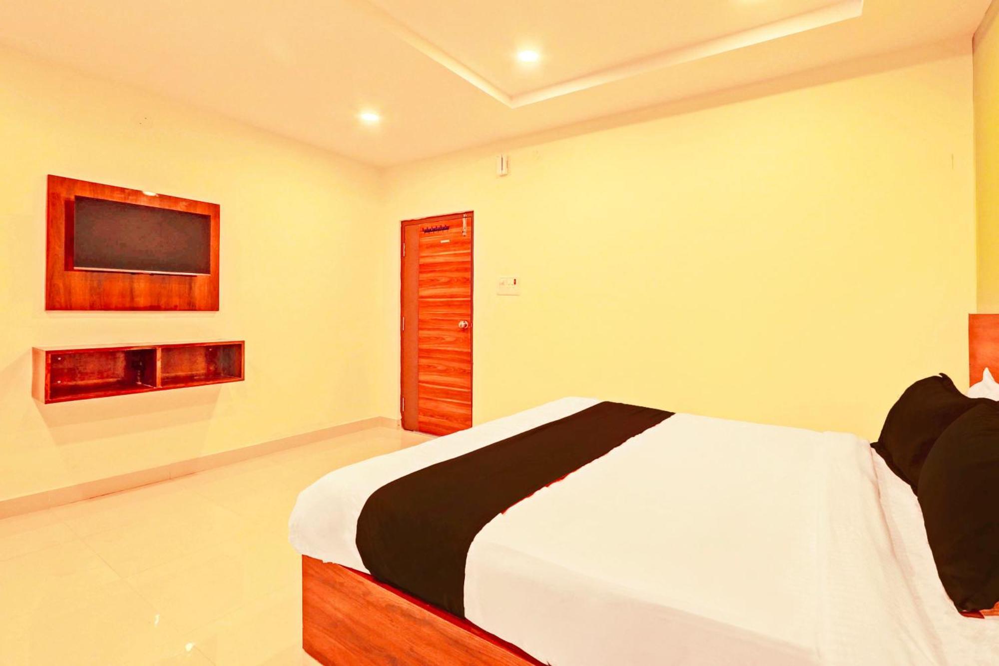 Hotel O R Square Haidarábád Kültér fotó